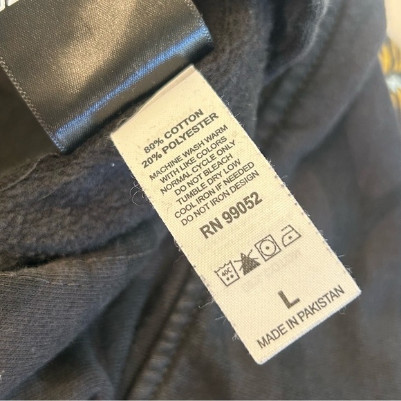 Santa Cruz Skateboards Kids Hoodie in Black Camo - Picture 4 of 5